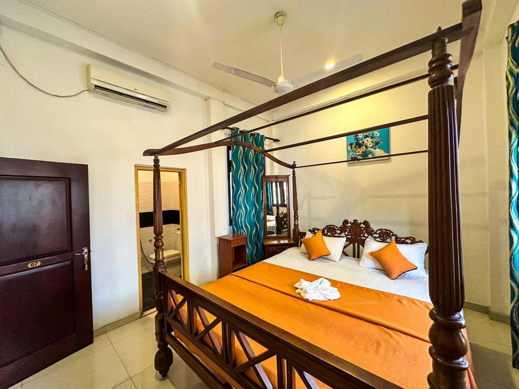 New Panda House Hotel Galle Exterior photo