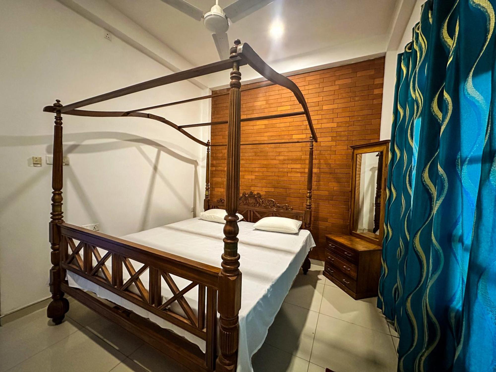 New Panda House Hotel Galle Room photo